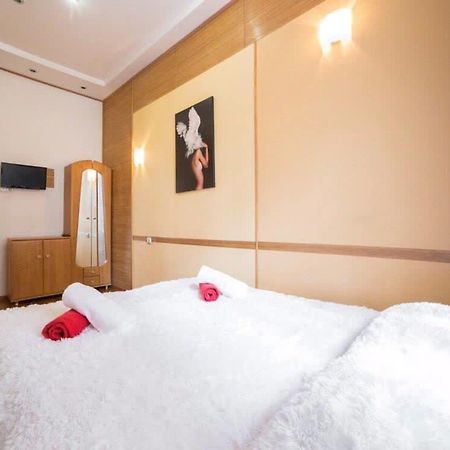 Rk Central Avenue Apartment ลวีฟ ภายนอก รูปภาพ